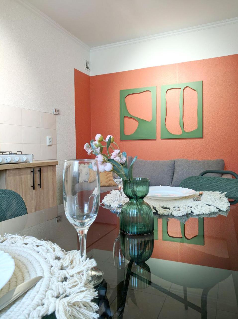 Best Apartment In The Center Mukacheve Ngoại thất bức ảnh