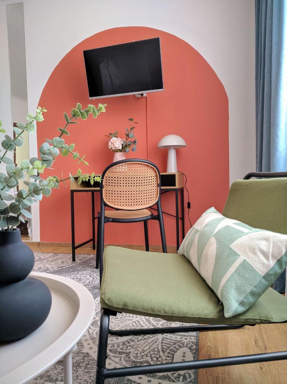 Best Apartment In The Center Mukacheve Ngoại thất bức ảnh
