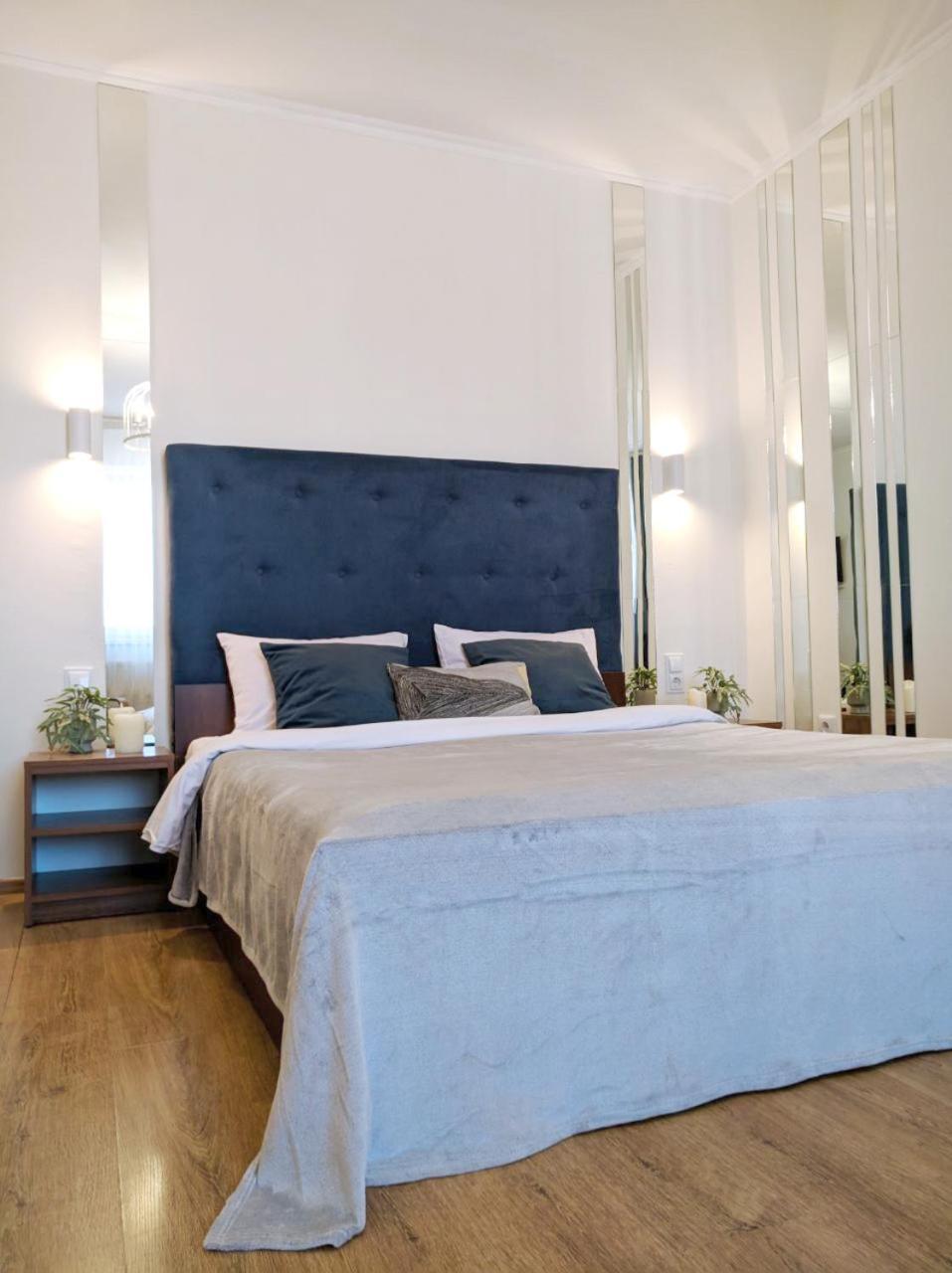Best Apartment In The Center Mukacheve Ngoại thất bức ảnh