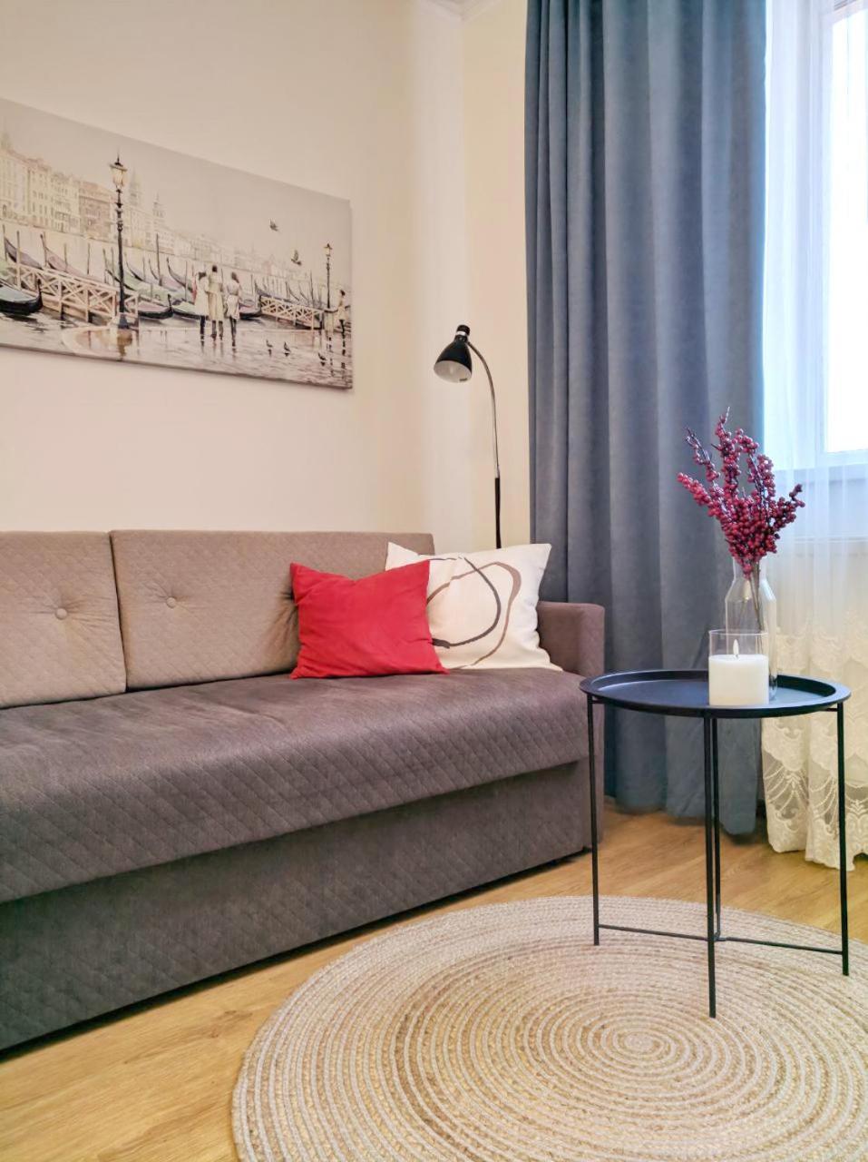 Best Apartment In The Center Mukacheve Ngoại thất bức ảnh