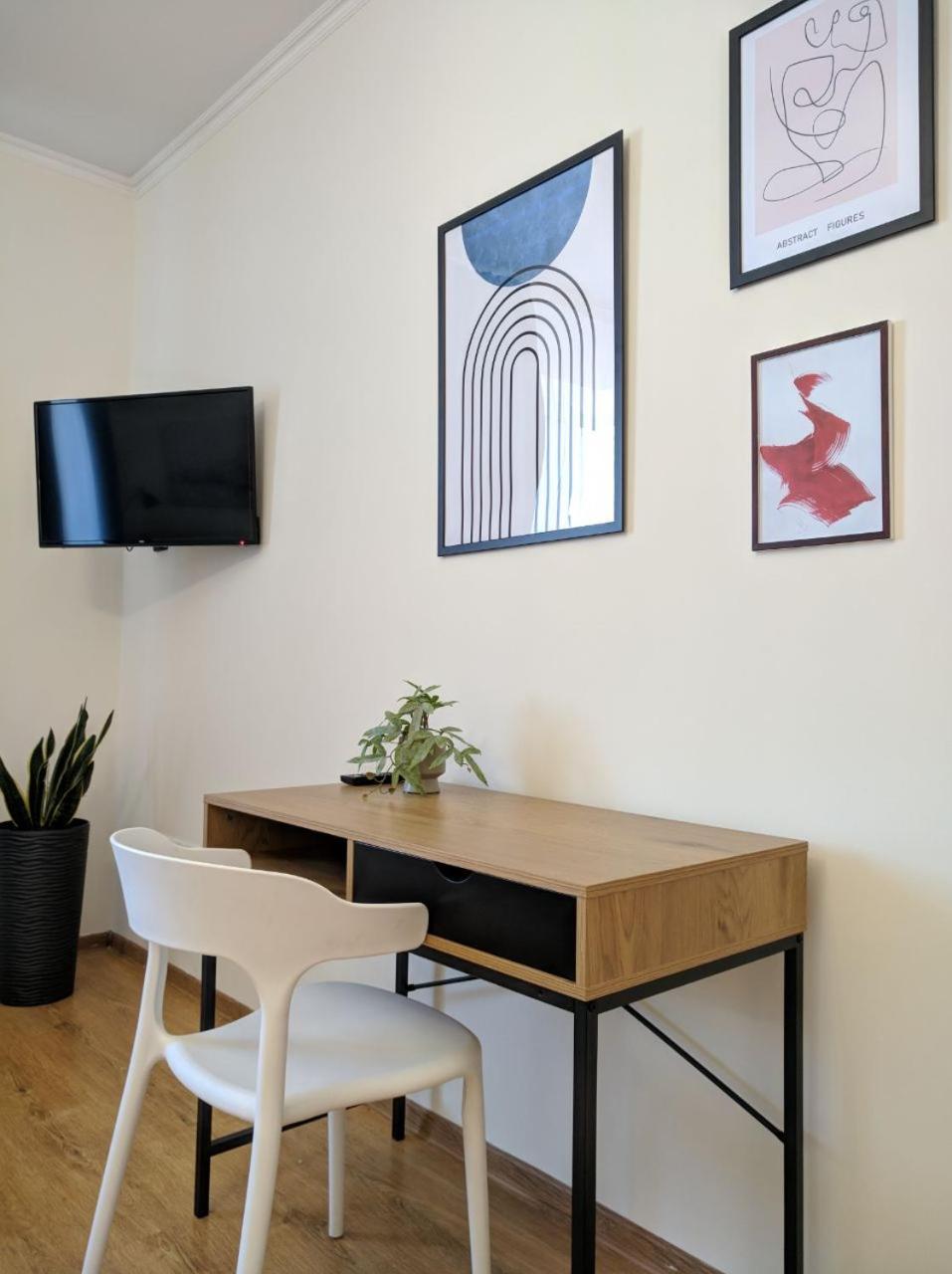 Best Apartment In The Center Mukacheve Ngoại thất bức ảnh
